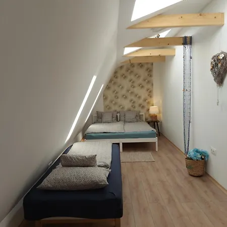 Holiday home Rozsa Nyaralo *